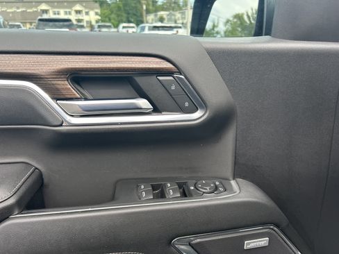 Certified 2024 Chevrolet Silverado 1500 LT Trail Boss w/ LT Trail Boss Premium Package AWD/4WD image 22
