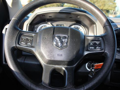 Used 2017 RAM 2500 Tradesman w/ Chrome Appearance Group image 20