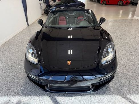 Used 2018 Porsche 718 Boxster S RWD image 14