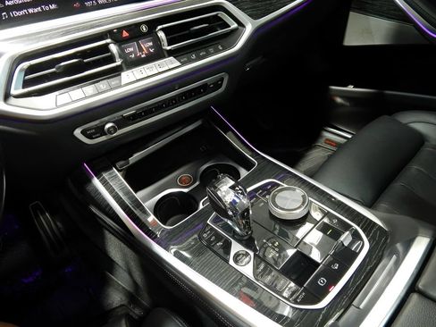 Used 2021 BMW X7 xDrive40i w/ Premium Enhanced Package AWD/4WD image 23