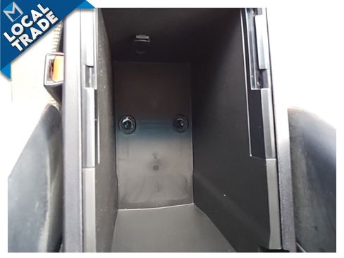 Used 2015 Toyota Camry XSE image 30