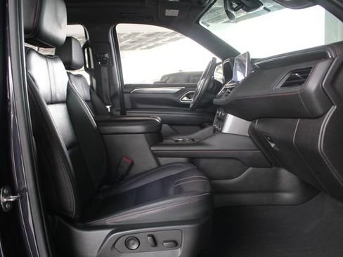 Certified 2022 Chevrolet Tahoe RST w/ Luxury Package image 25