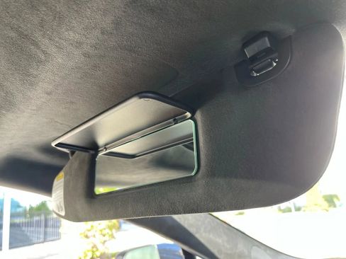 Used 2017 Tesla Model S 75 image 33