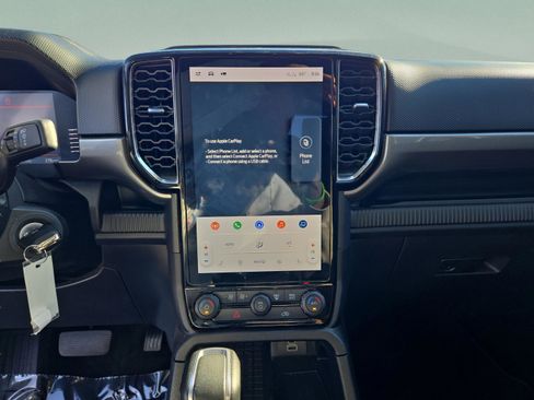 Used 2024 Ford Ranger XLT w/ FX4 Off-Road Package image 12