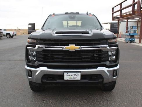 Used 2024 Chevrolet Silverado 2500 LT w/ All Star Edition AWD/4WD image 11