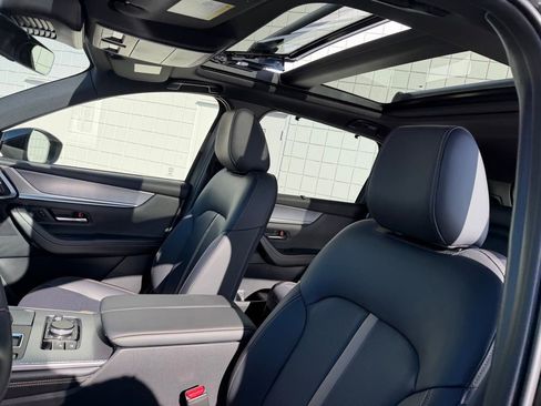 New 2026 MAZDA CX-90 3.3 Turbo w/ Premium Plus Pkg image 18