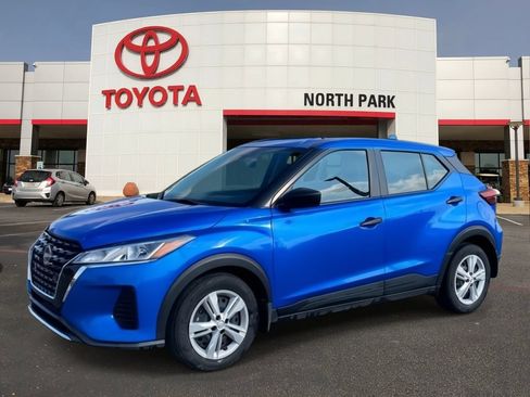 Used 2024 Nissan Kicks S FWD image 1