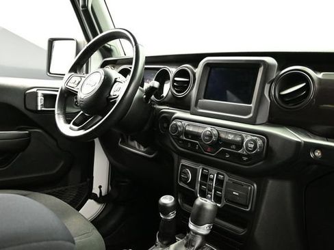 Certified 2019 Jeep Wrangler Unlimited Sport AWD/4WD image 14
