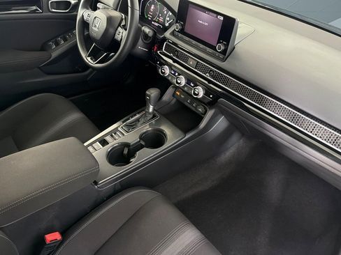 Used 2025 Honda Civic FWD Hybrid Sedan image 32