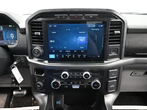 Used 2024 Ford F150 XLT w/ XLT Black Appearance Package AWD/4WD image 15