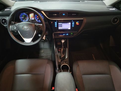 Used 2019 Toyota Corolla LE image 10