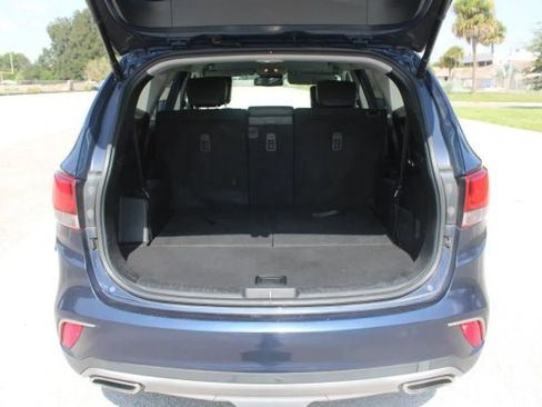 Used 2018 Hyundai Santa Fe SE w/ SE Premium Package 02 AWD/4WD image 31