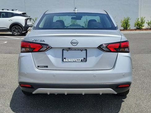 Used 2025 Nissan Versa SV w/ Trunk Package FWD image 5