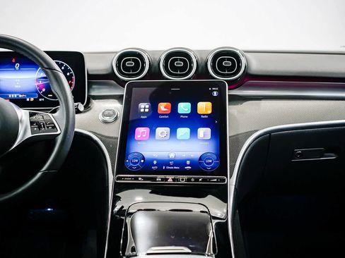 Used 2025 Mercedes-Benz C 300 Sedan image 13