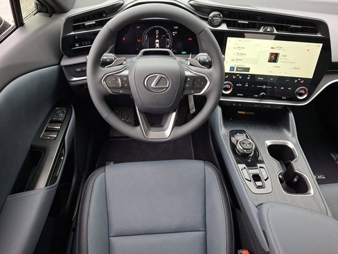 New 2026 Lexus RZ 450e AWD image 6