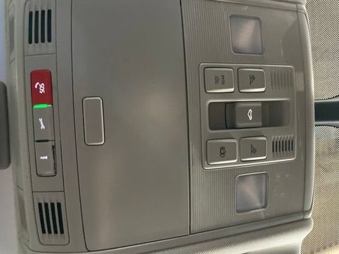 Certified 2021 Volkswagen Jetta SE w/ SE Cold Weather Package FWD image 25