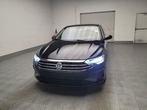 Used 2019 Volkswagen Jetta SE FWD image 15