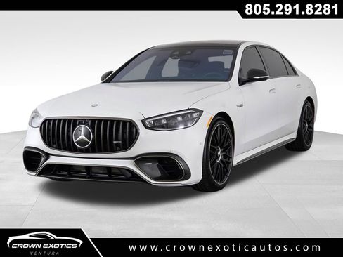 Used 2024 Mercedes-Benz S 63 AMG S w/ Carbon Fiber Exterior Package image 3