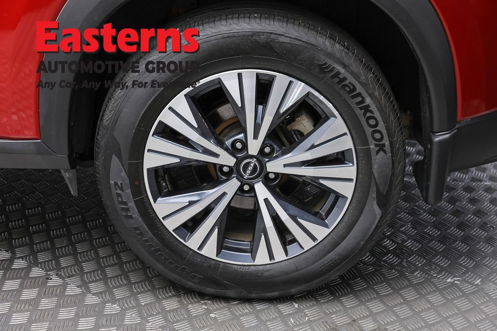 Used 2023 Nissan Rogue SV w/ SV Premium Package AWD/4WD image 9