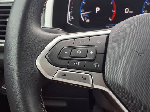 Used 2021 Volkswagen Atlas SEL AWD/4WD image 15