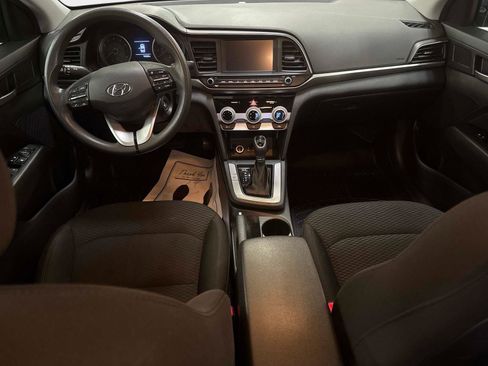 Used 2019 Hyundai Elantra SEL w/ Cargo Package image 16