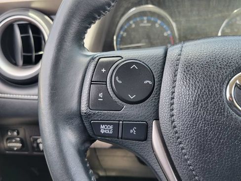 Used 2016 Toyota RAV4 XLE FWD image 7