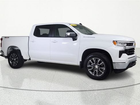 Used 2024 Chevrolet Silverado 1500 LT image 5