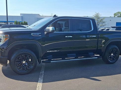 Certified 2021 GMC Sierra 1500 Denali w/ Technology Package AWD/4WD image 7