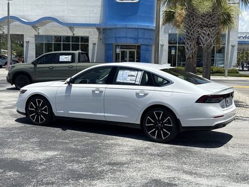 New 2026 Honda Accord Touring image 10