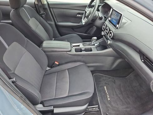 Used 2024 Nissan Sentra SV image 22
