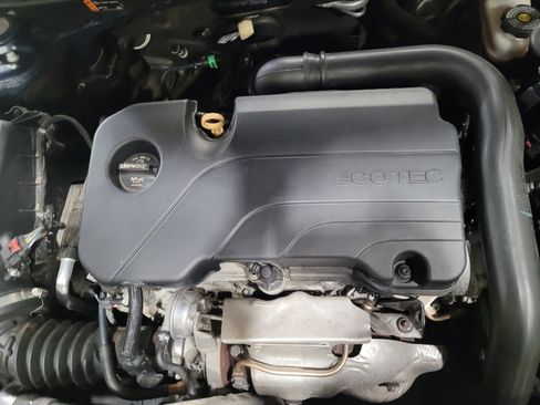 Used 2019 Chevrolet Malibu LT w/ Leather Package image 30