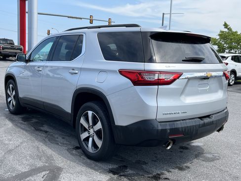 Used 2019 Chevrolet Traverse LT w/ LT Premium Package AWD/4WD image 10