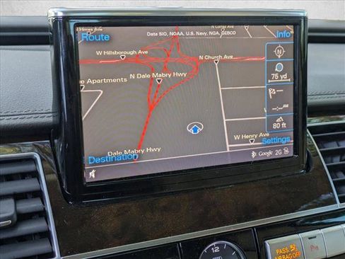 Used 2016 Audi A8 L 4.0T image 5