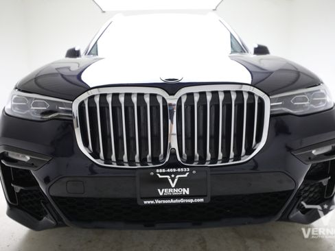Used 2020 BMW X7 xDrive40i w/ M Sport Package AWD/4WD image 8