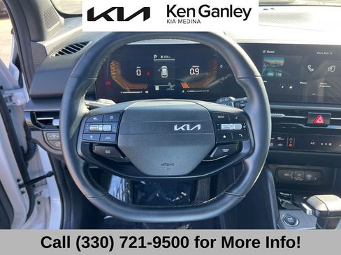 Certified 2026 Kia Sportage X-Line w/ X-Line Premium Package AWD/4WD image 34