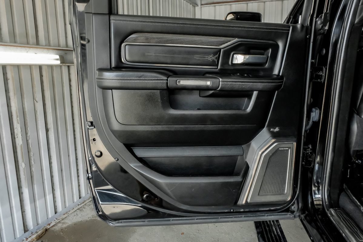 Used 2020 RAM 3500 Limited AWD/4WD image 44