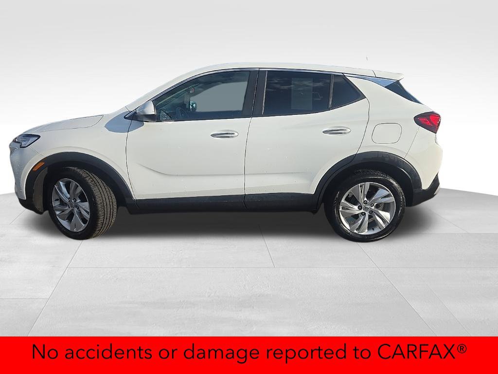 Certified 2024 Buick Encore GX Preferred FWD image 2