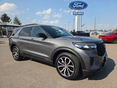 Used 2025 Ford Explorer ST-Line