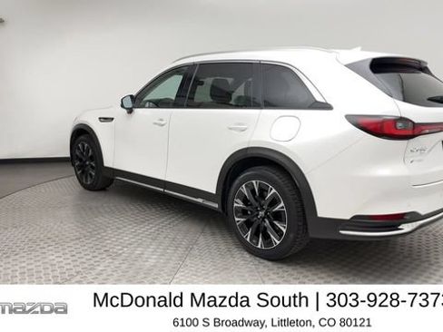 Certified 2024 MAZDA CX-90 Plug-In Hybrid w/ Premium Pkg AWD/4WD image 4