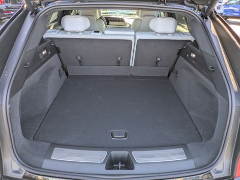 New 2026 Cadillac Lyriq Sport image 17