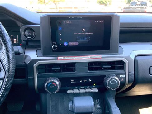 Used 2025 Toyota Tacoma SR5 RWD image 9