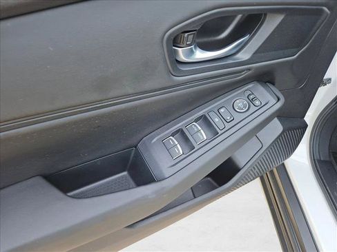 Used 2025 Honda Accord SE image 15