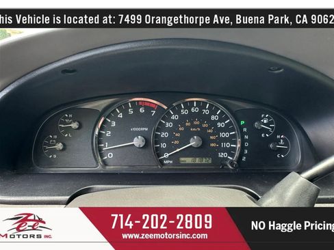 Used 2006 Toyota Sequoia Limited RWD image 25