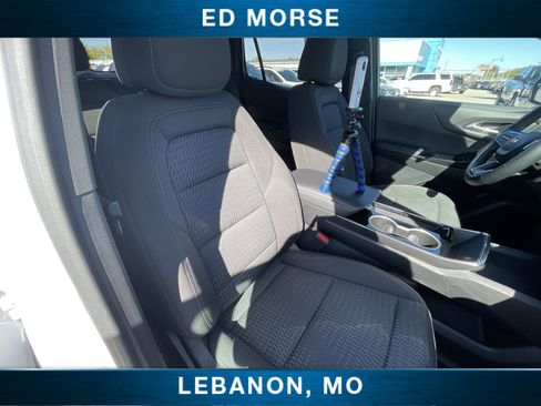 Used 2025 Chevrolet Equinox LT image 26