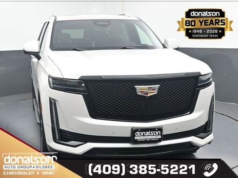 Used 2021 Cadillac Escalade Sport RWD image 3