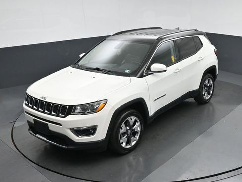 Used 2020 Jeep Compass Limited image 52