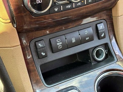 Used 2014 Buick Enclave Leather FWD image 23