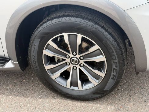 Used 2018 Nissan Armada SL w/ Moonroof Package RWD image 10