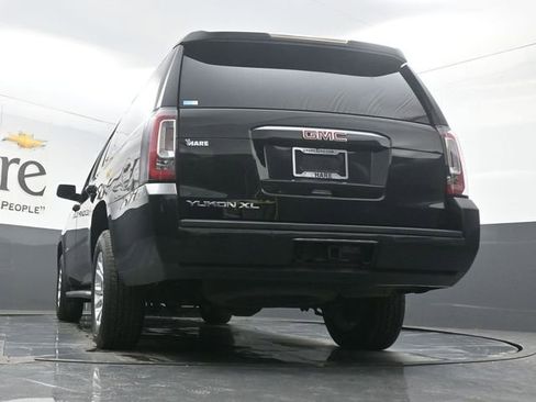 Used 2019 GMC Yukon XL SLT image 55