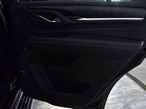 Used 2022 GMC Yukon Denali w/ Denali Ultimate Package image 38